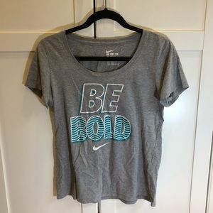 Athletic Cut Nike Tee Size Medium